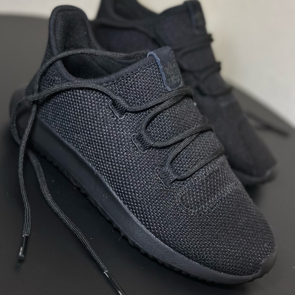 Adidas Tubular Shadow - Black